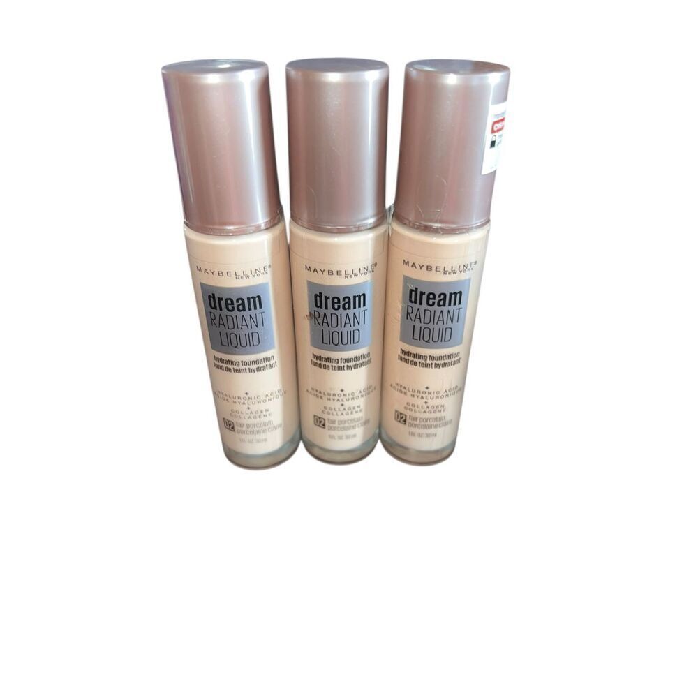 3 Maybelline Dream Radiant Liquid Hydrating Foundation 02 fair porcelain